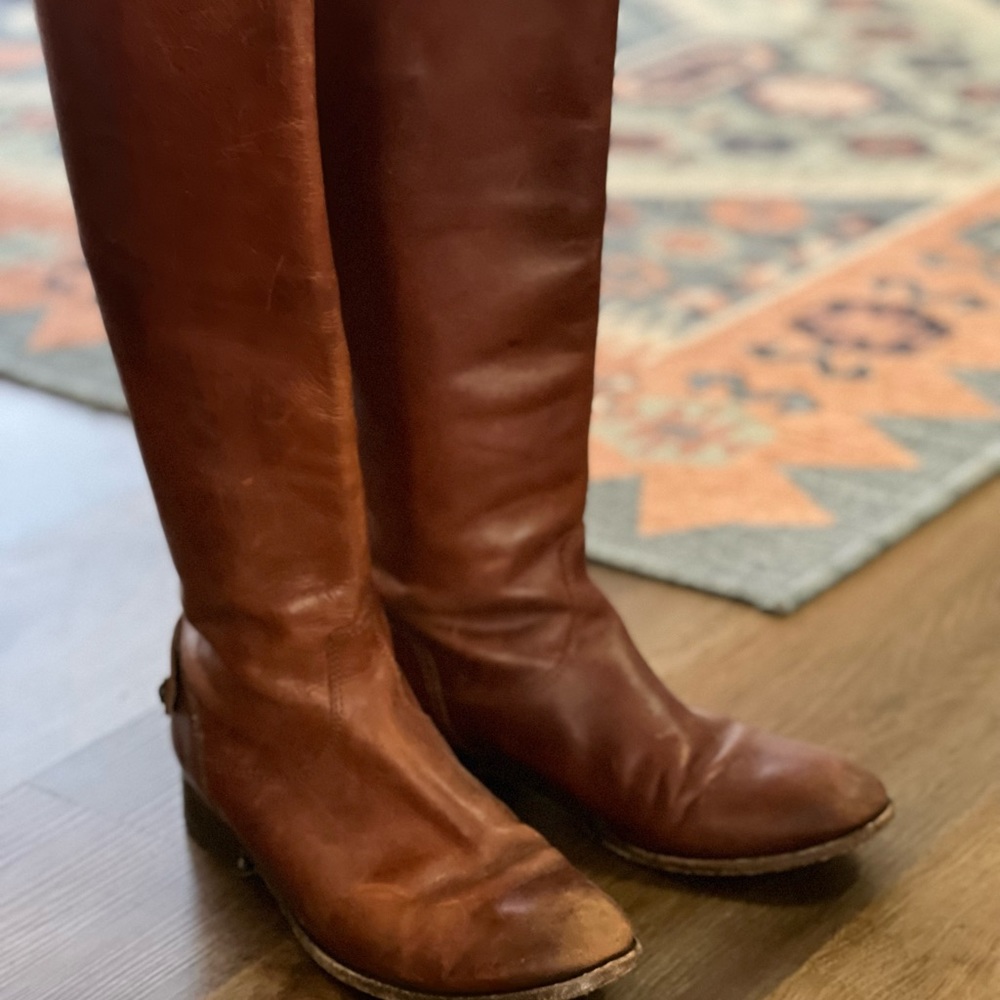 Frye riding boots size 7.5. Cognac color.